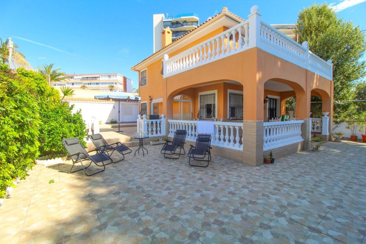 Great Villa, Sea Views, 20 Secs Walk To The Beach, Bbq, 9 People, 5 Mins Car From Alicante City Center, Sailing Club 3 Mins Walk מראה חיצוני תמונה